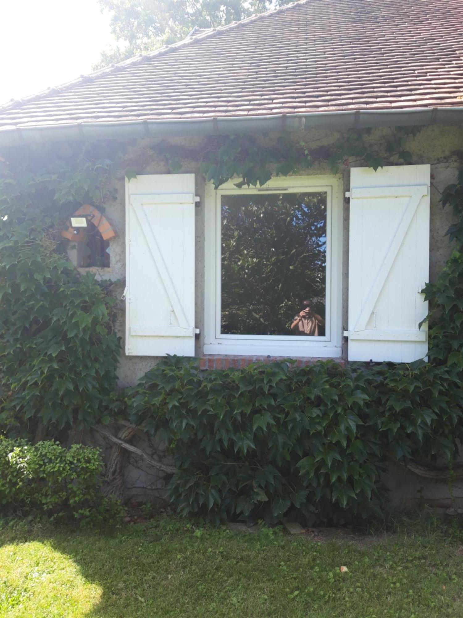 Chambre D'Hote Saint-Remy-en-Rollat Bagian luar foto